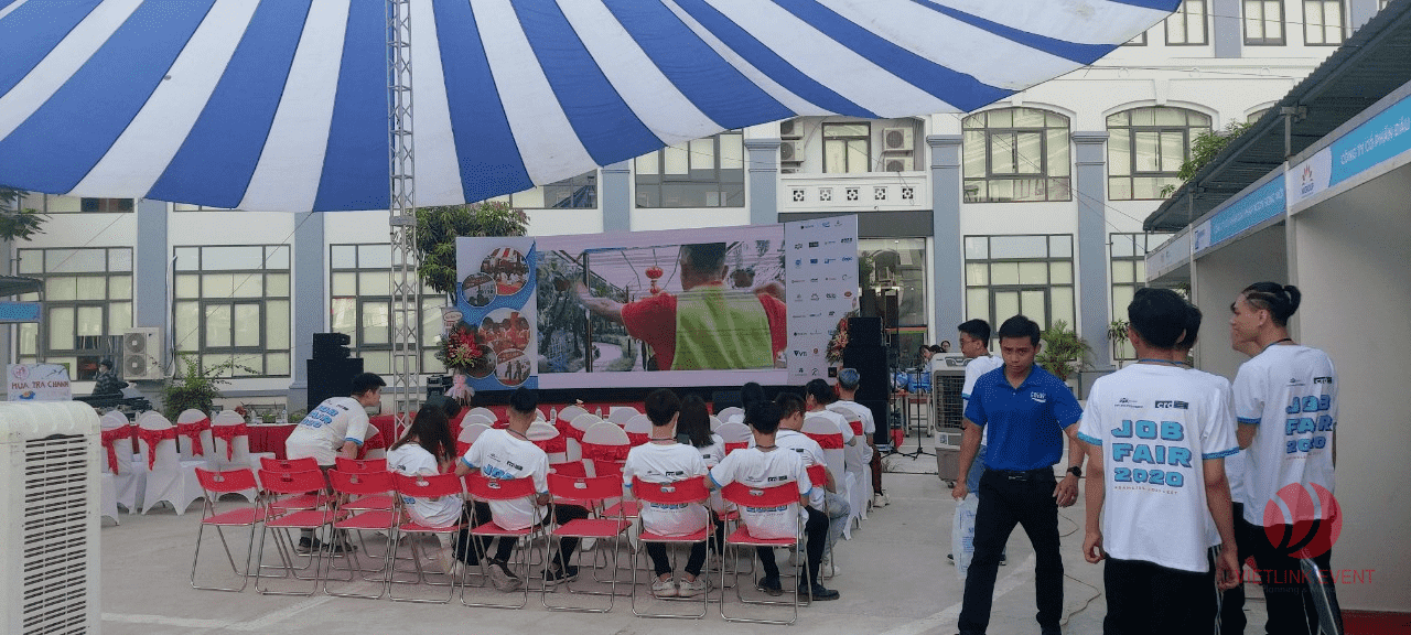 Tổ chức sự kiện ngày hội việc làm tại Cao đẳng FPT Polytechnic Hà Nội