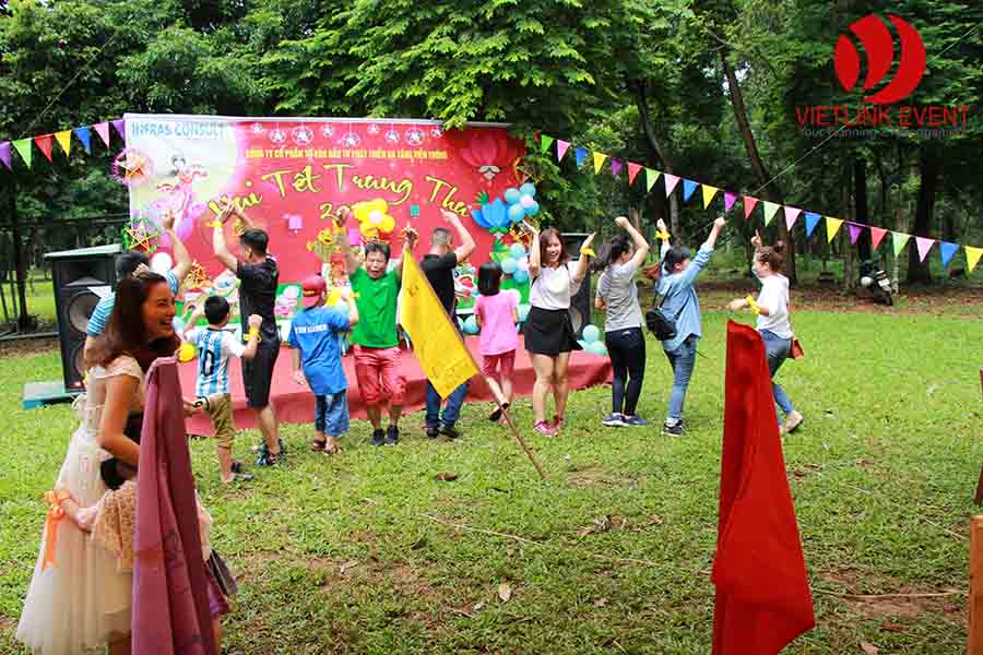 Tổ chức tiệc trung thu dã ngoại