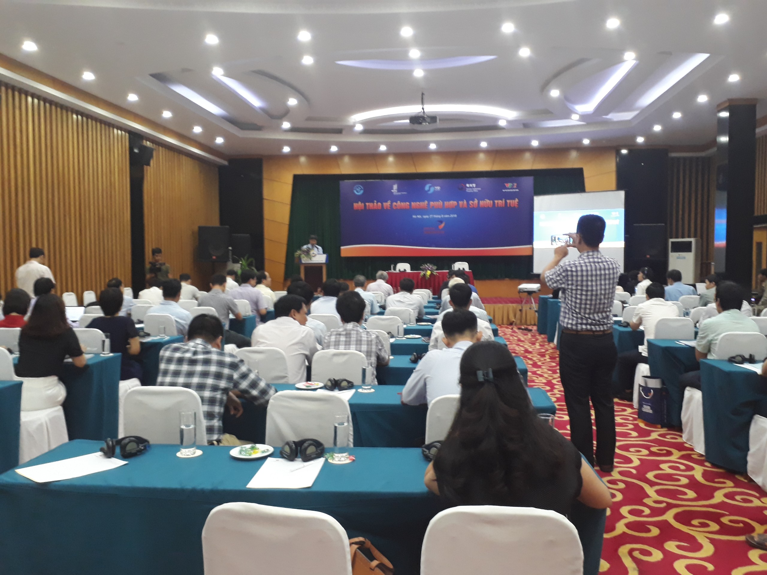 Tổ chức Hội Thảo về công nghệ phù hợp và sở hữu trí tuệ