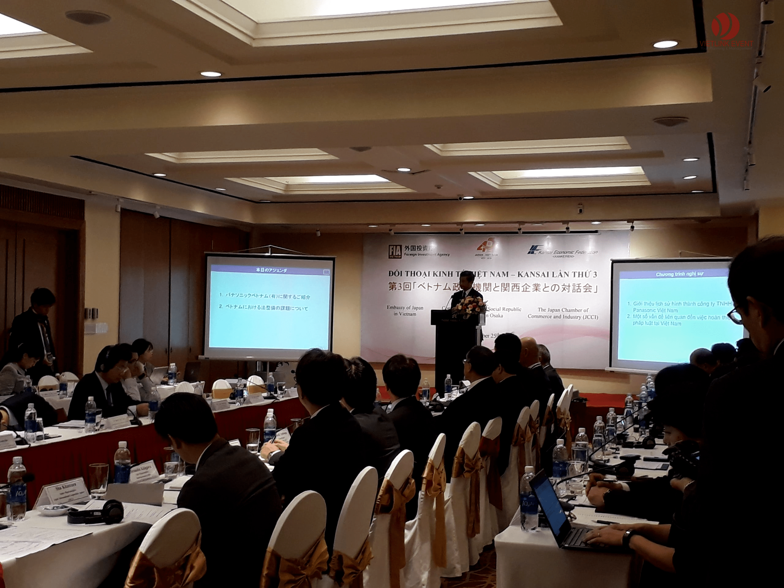 cho thuê máy chiếu giá rẻ