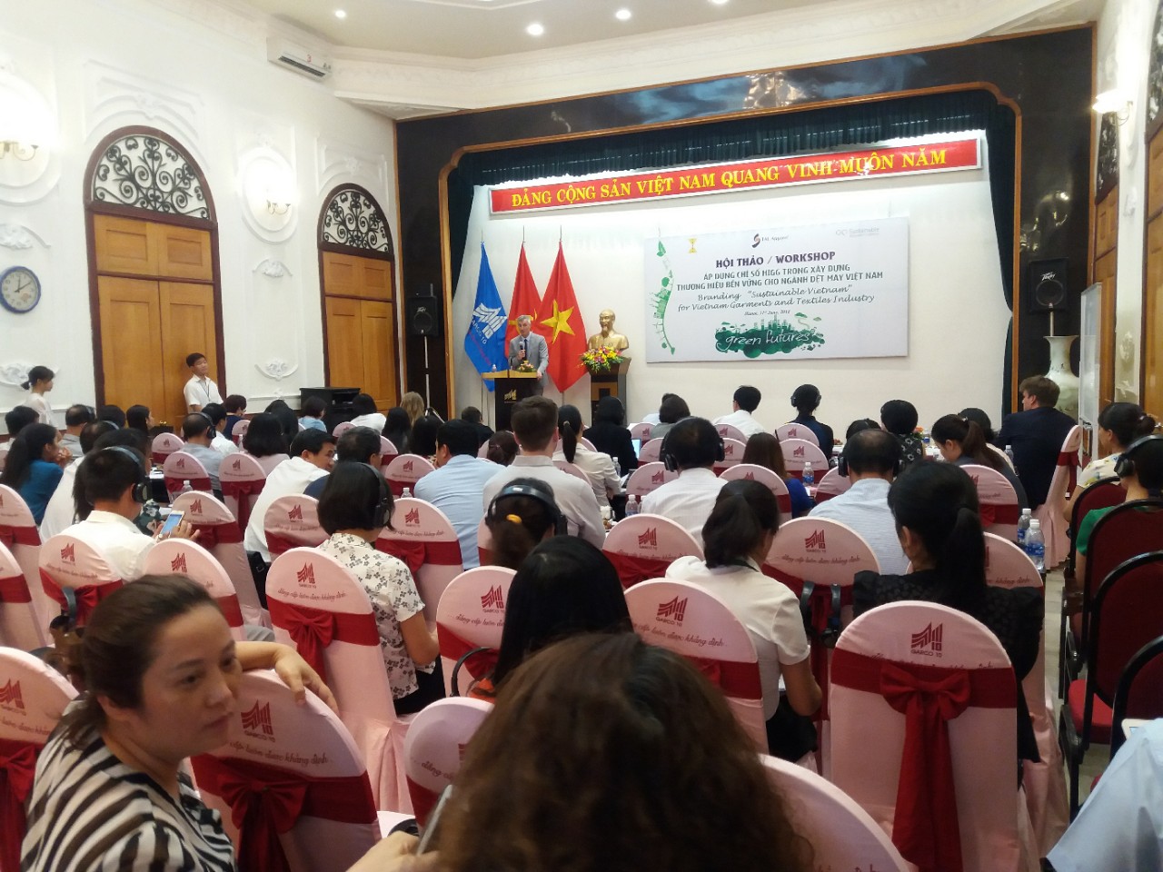 Tổ chức Hội Thảo thương hiệu bền vững cho ngành dệt may Việt Nam