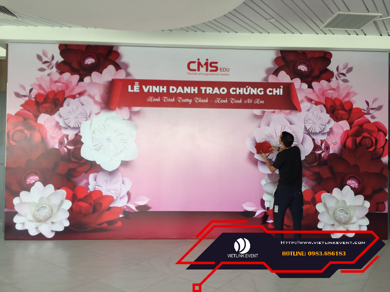 lắp đặt backdrop 