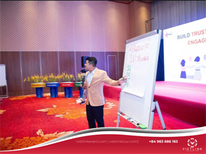 Cho thuê bảng flipchart tại TP.HCM giá rẻ – VietLink Event
