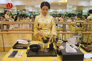 Tiệc trà mang phong cách Nhật Bản
