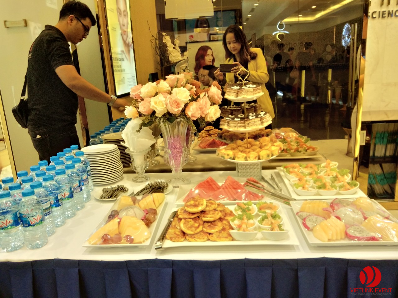 Tổ chức tiệc Teabreak Thẩm Mỹ Viện Eri International