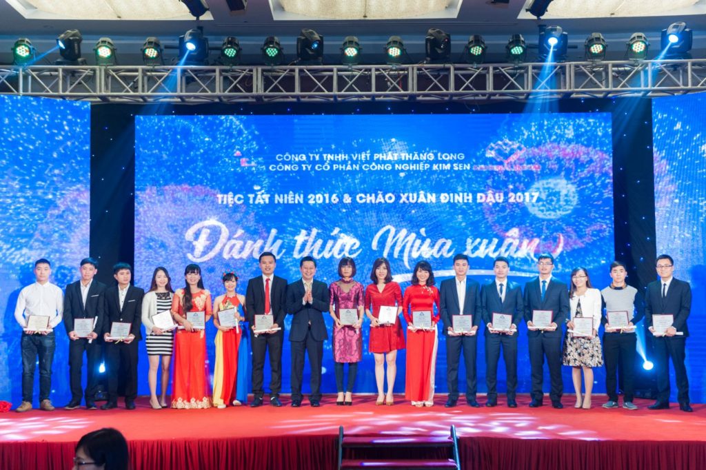 Kịch bản chương trình tiệc cuối năm