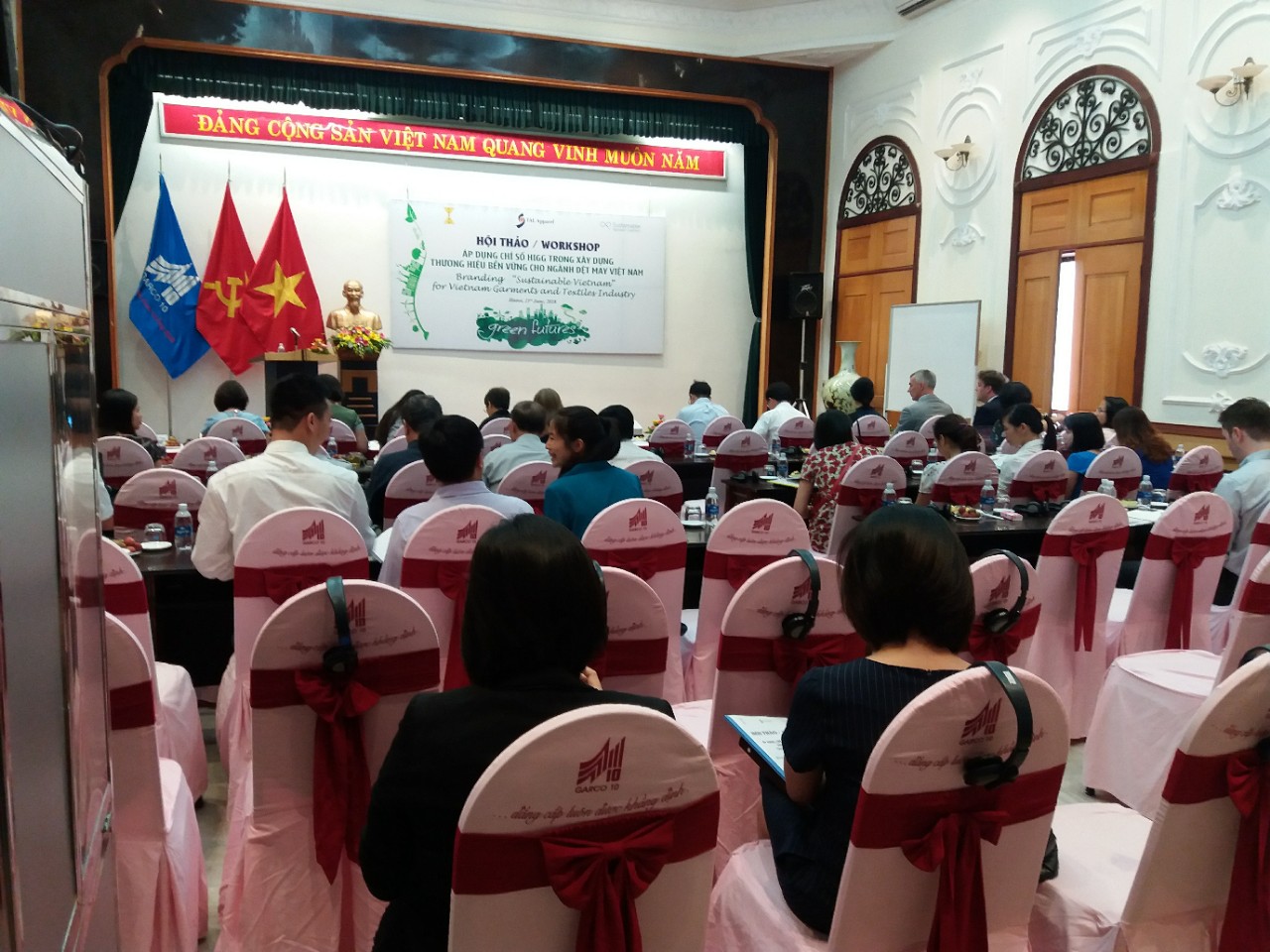 Tổ chức Hội Thảo thương hiệu bền vững cho ngành dệt may Việt Nam
