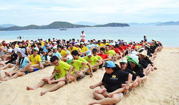 trò chơi chèo thuyền trên cạn